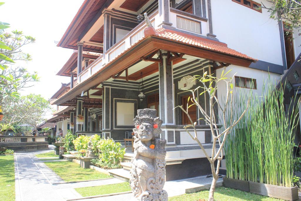 Sagitarius Inn Ubud Exteriör bild